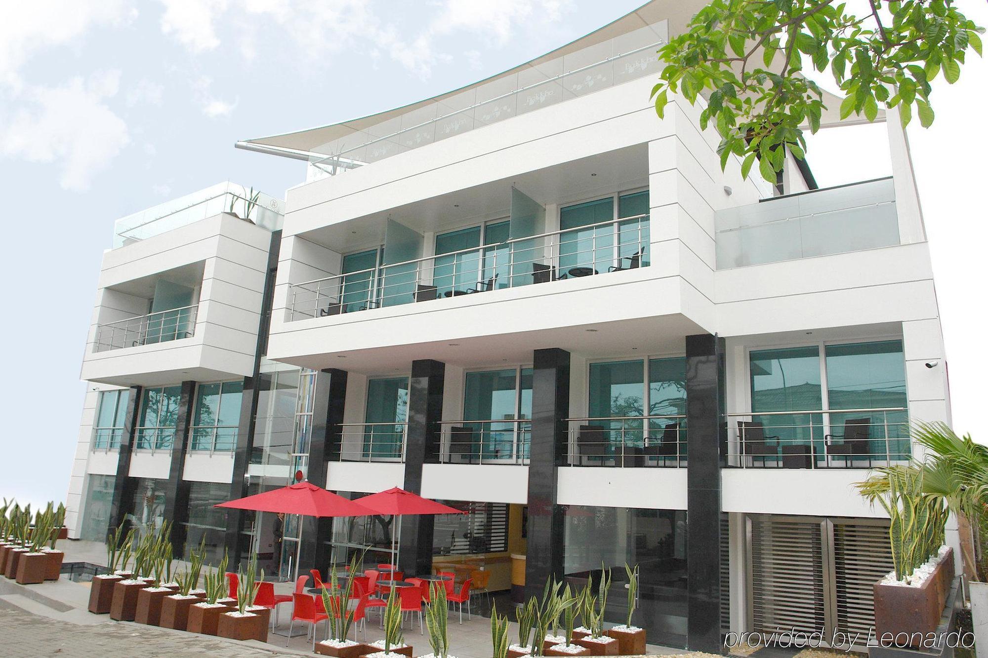 Zi One Luxury Hotel بيريرا المظهر الخارجي الصورة