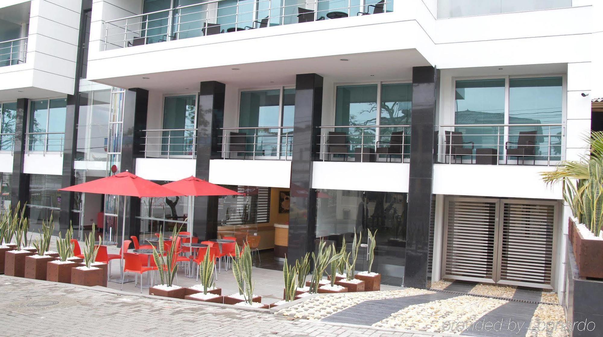 Zi One Luxury Hotel بيريرا المظهر الخارجي الصورة