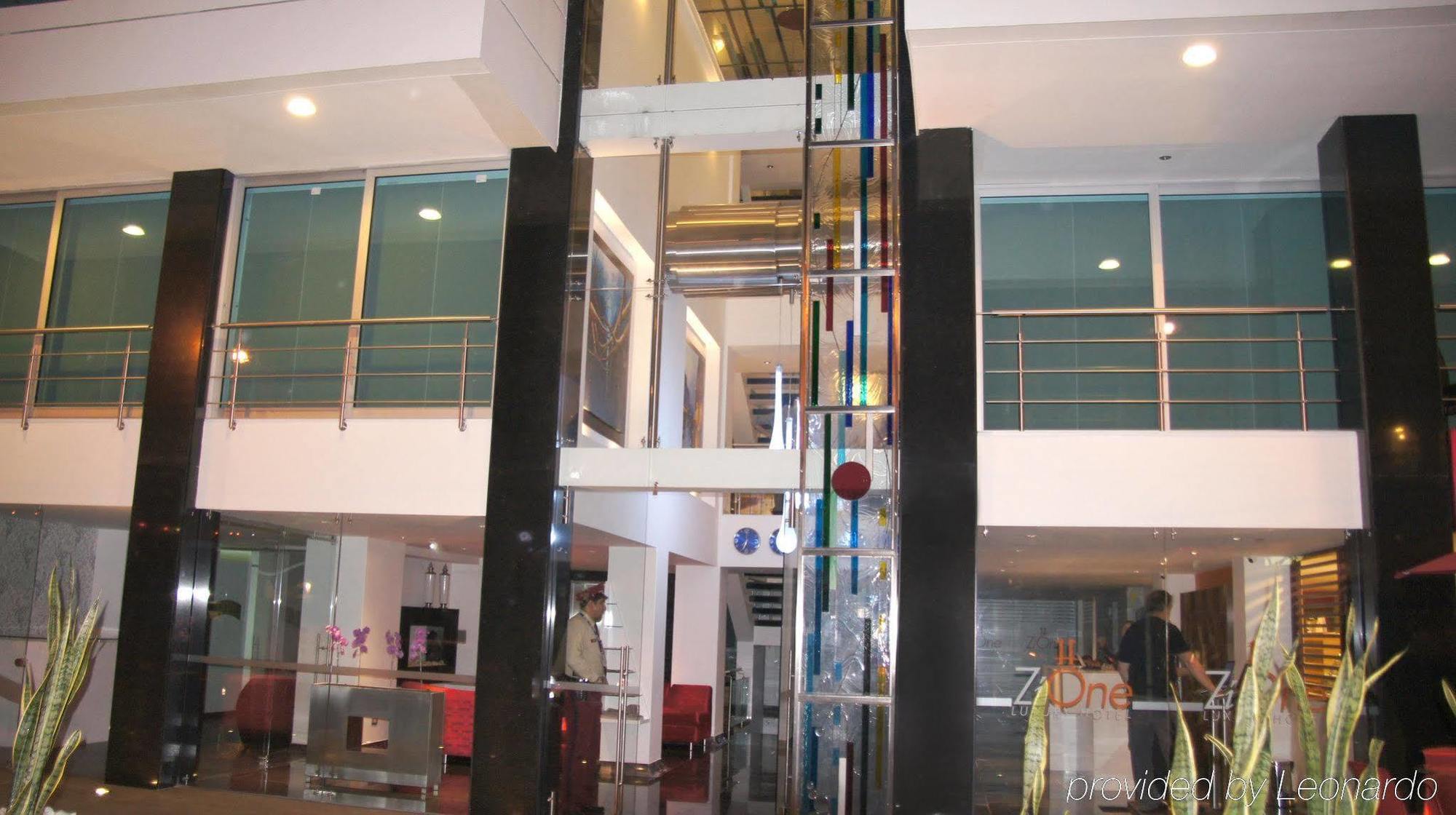 Zi One Luxury Hotel بيريرا المظهر الخارجي الصورة